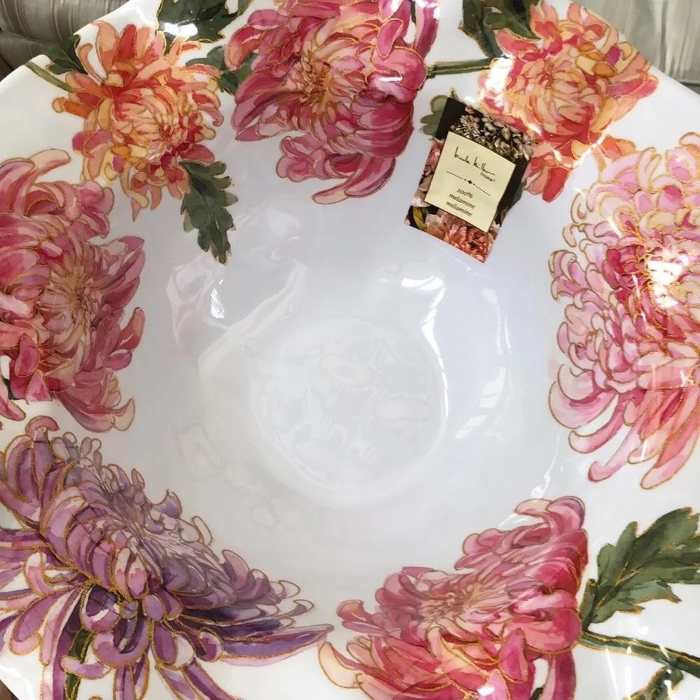 Large Fluted  Melamine Floral Serving Bowl - NWT